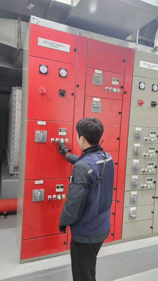 소방펌프 동력제어반 점검.jpg